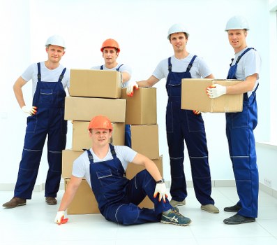Accepted payment methods for Man With A Van Highbury including card and PayPal options