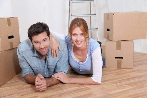 Removal truck hire support for Highbury customers planning a move