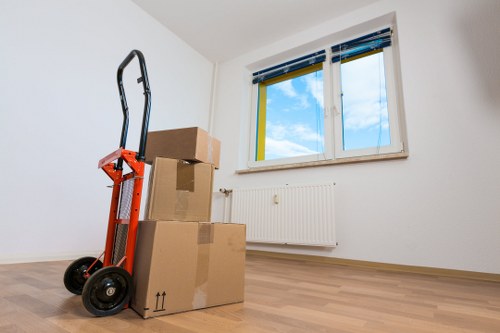 Residential moving support in Highbury flats